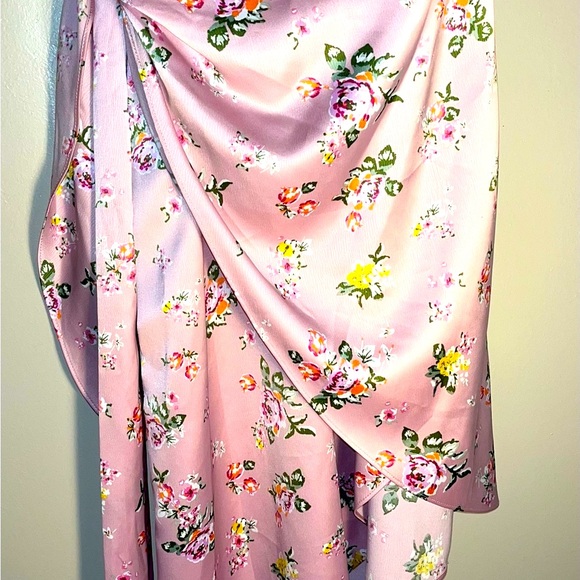NWT Gorgeous Charles Henry Pink Wildflower Wrap Dress Hi/Low Dress Size M - Picture 3 of 7